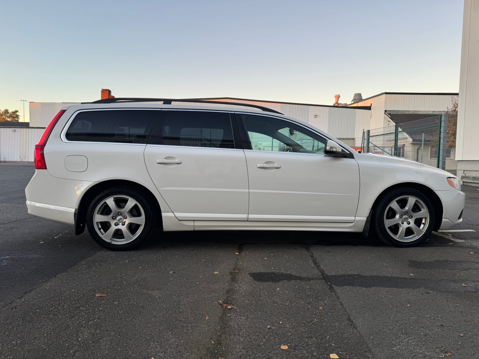 Volvo V70 2011, bild 3/8