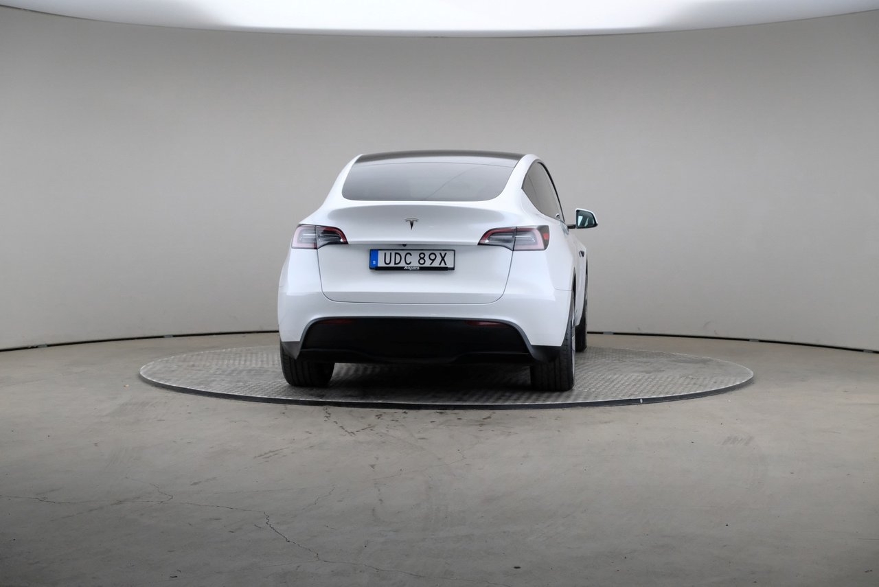 Tesla Model Y 2023, bild 5/10