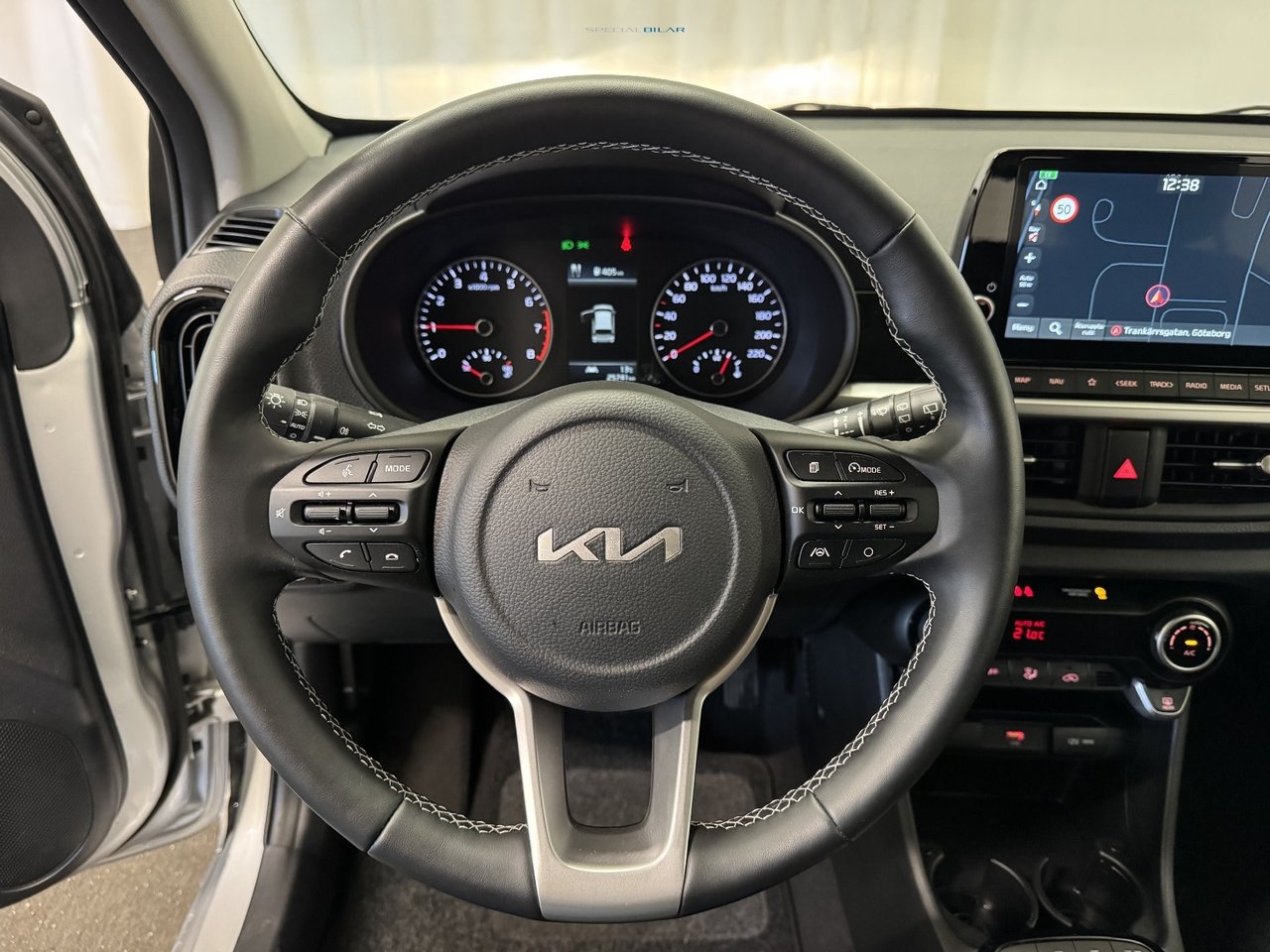 Kia Picanto 1.0 2023, bild 6/10