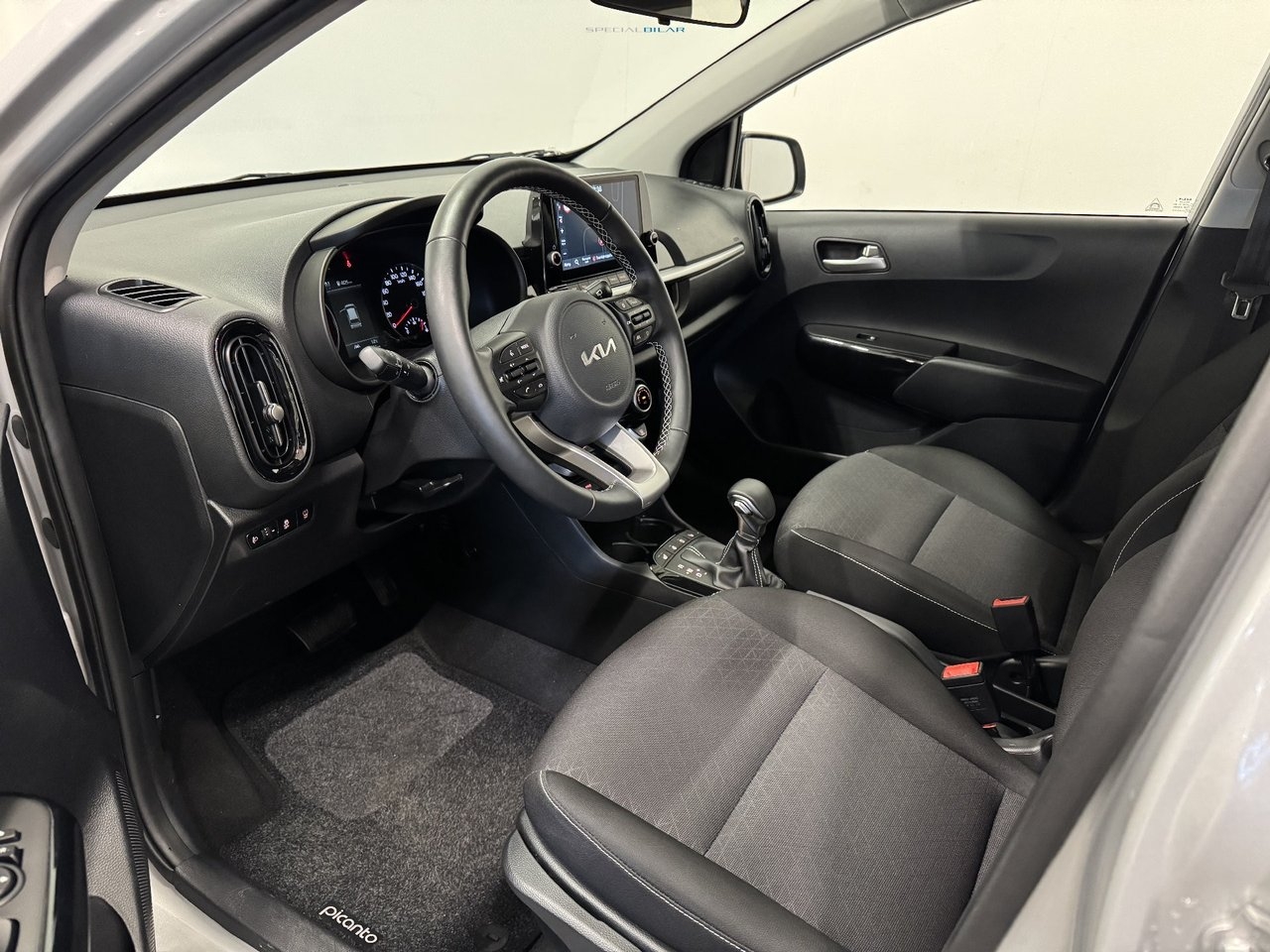 Kia Picanto 1.0 2023, bild 4/10