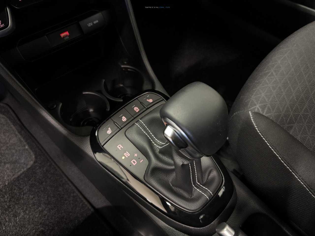 Kia Picanto 1.0 2023, bild 7/10