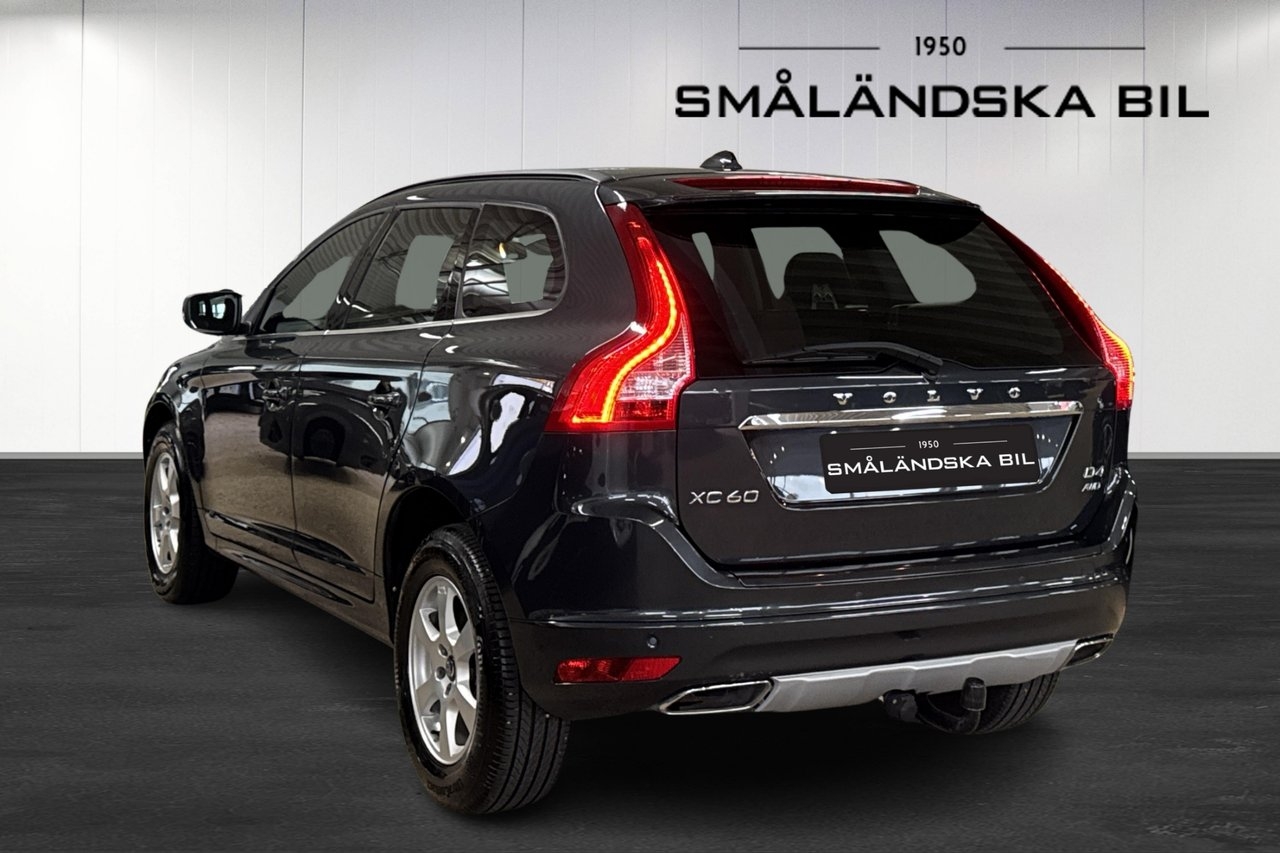 Volvo XC60 D4 Momentum Business Edition 2016, bild 3/10