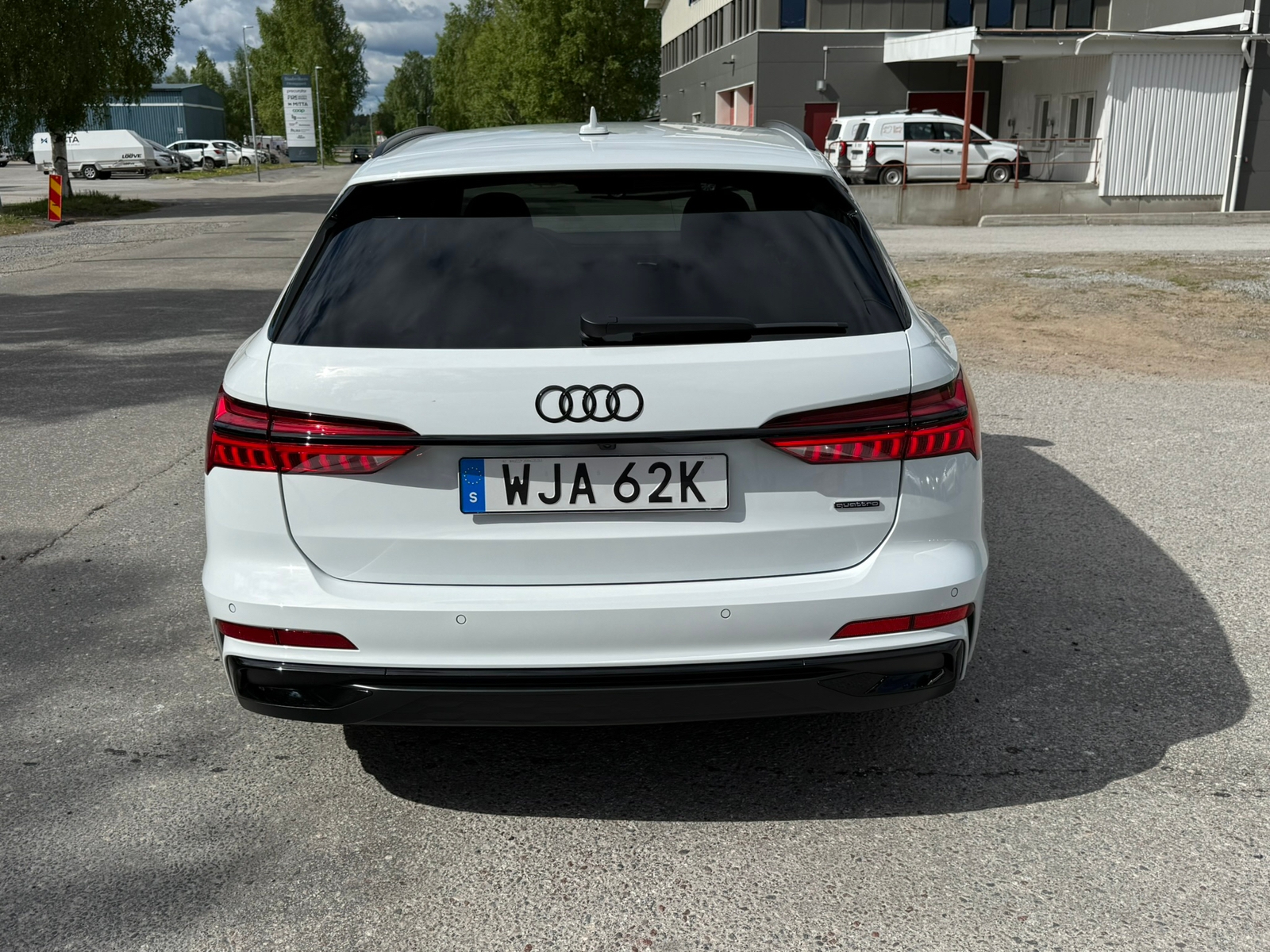 Audi A6 55 TFSI e 2024, bild 2/4