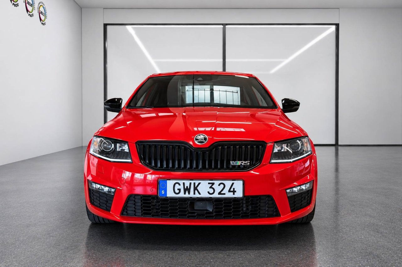 Skoda Octavia RS 220 2016, bild 5/10