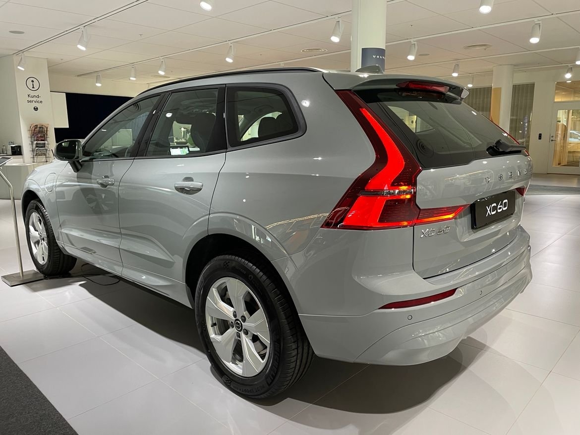 Volvo XC60 T6 Core Nordic 2027, photo 5/10