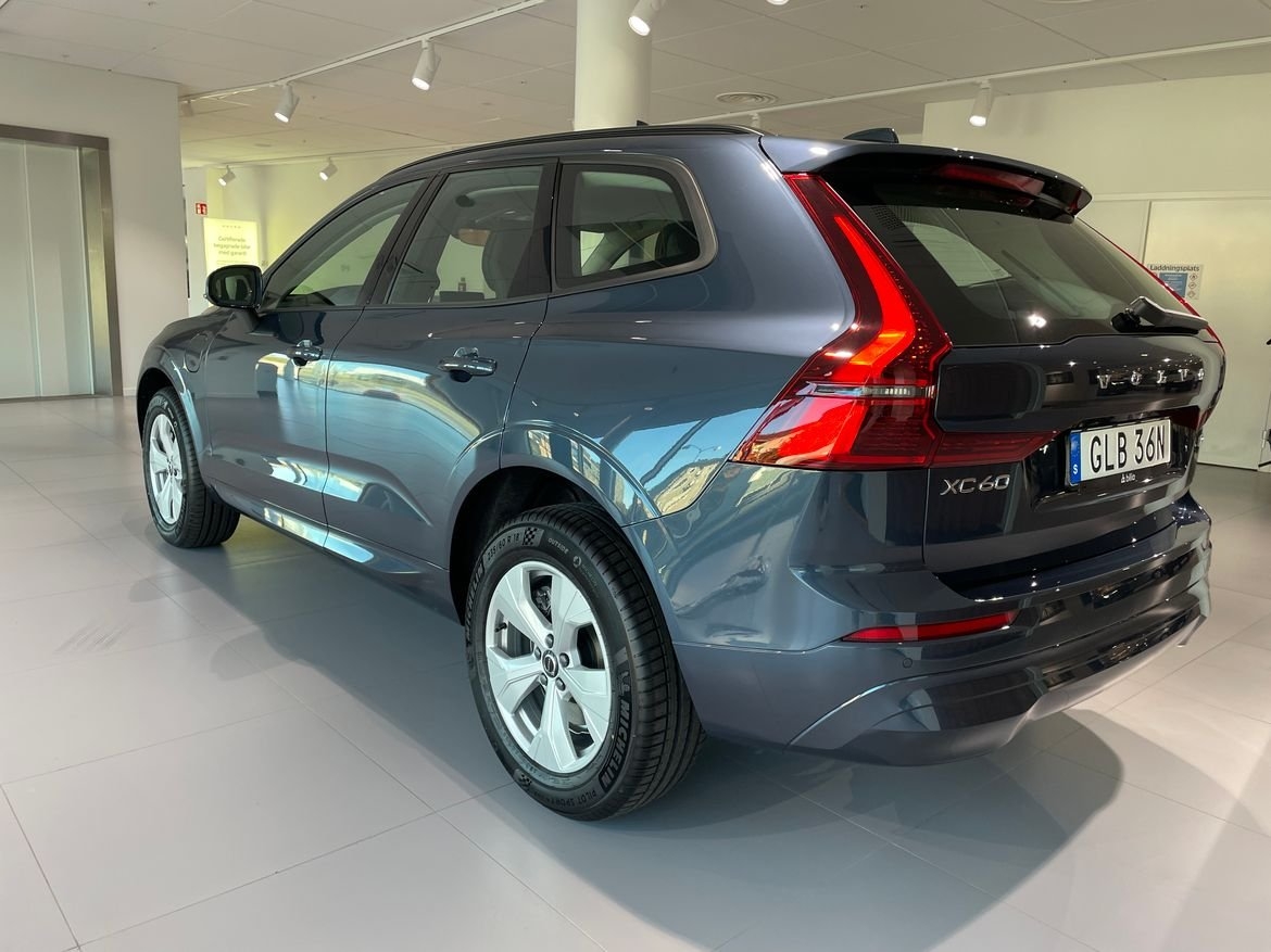 Volvo XC60 T6 Core Nordic 2027, photo 4/10