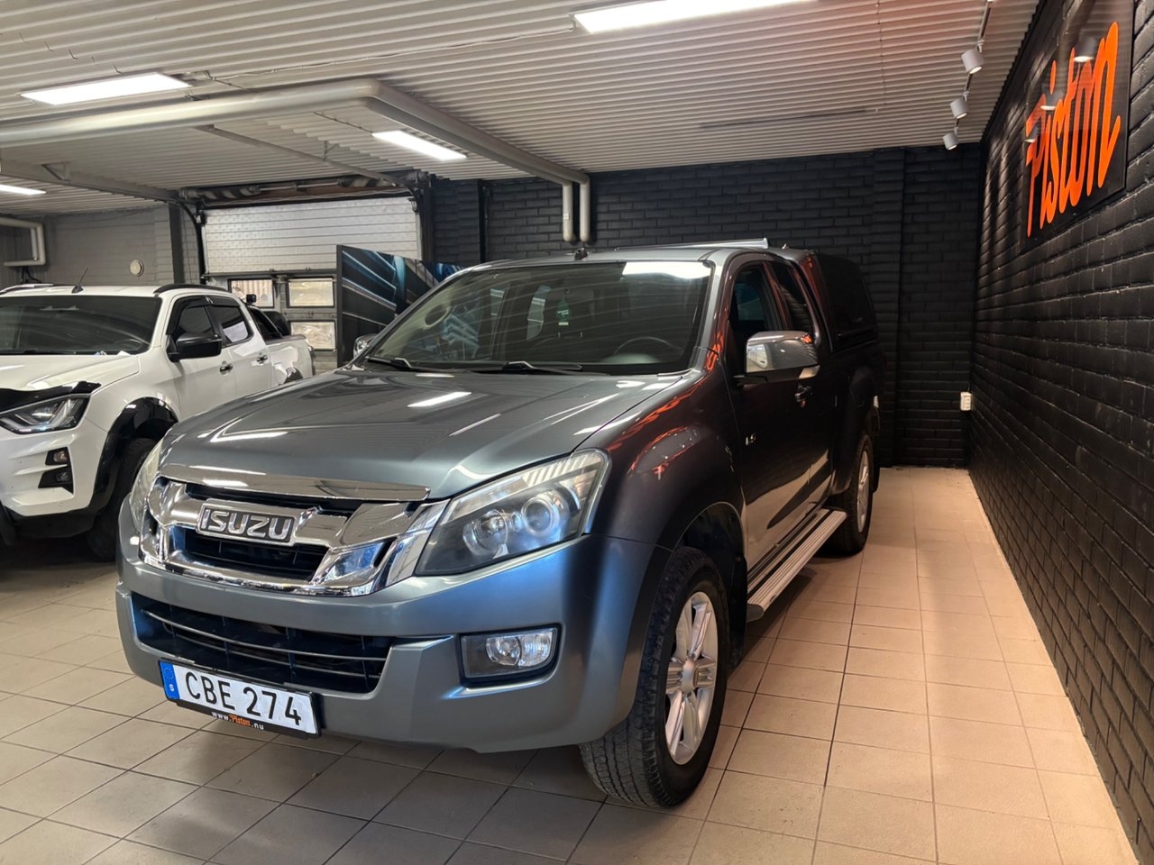 Isuzu D-MAX 2.5 Diesel 2014, bild 5/7