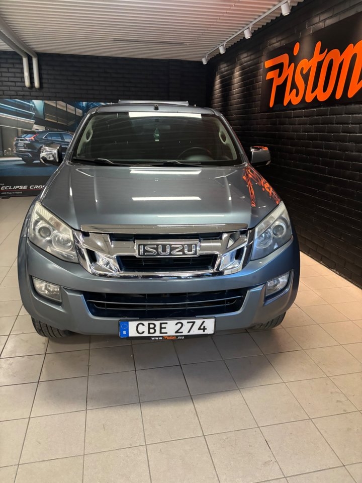 Isuzu D-MAX 2.5 Diesel 2014, bild 3/7