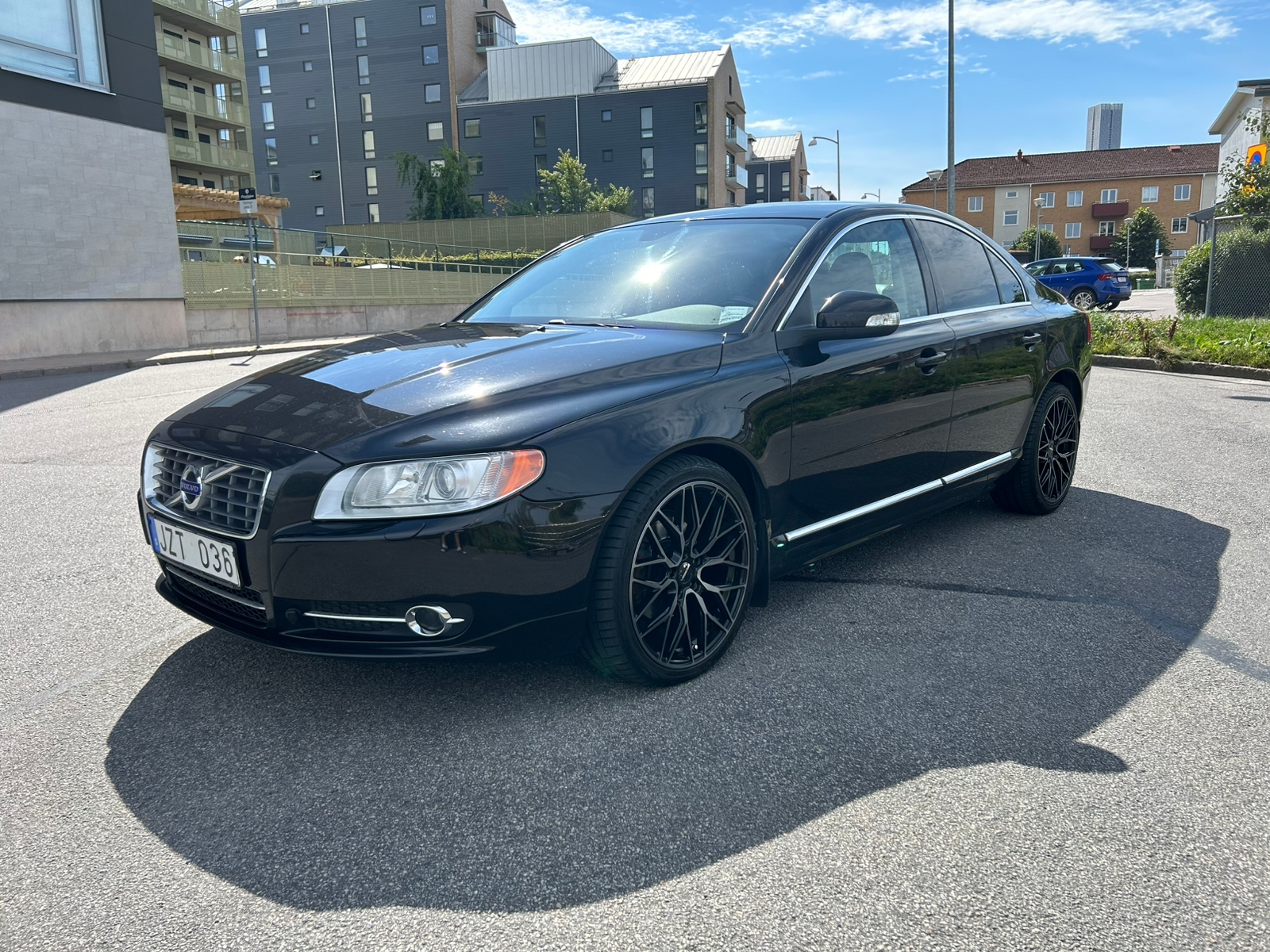 Volvo S80 2.4D 2010, bild 2/5