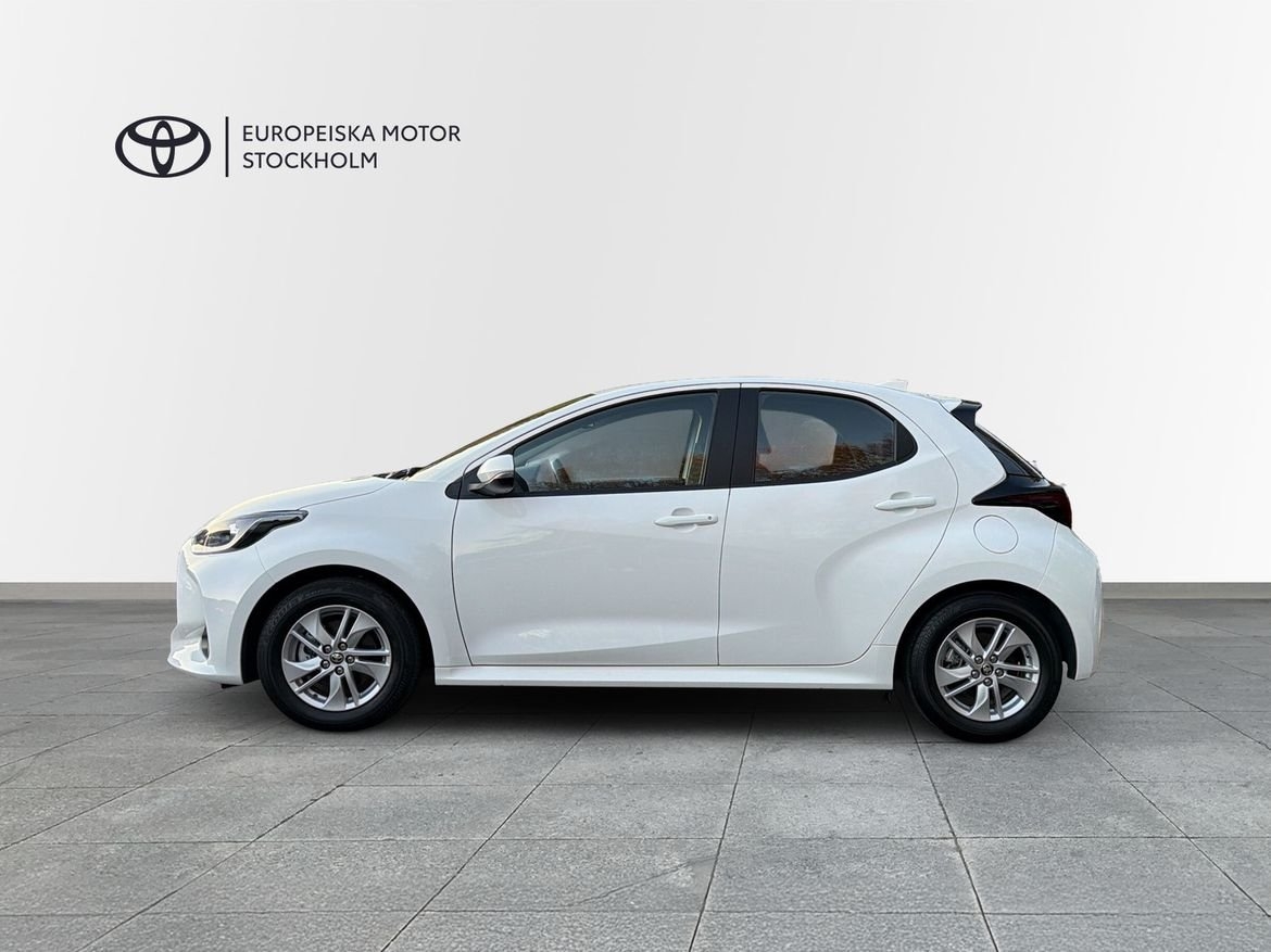 Toyota Yaris 1.5 Hybrid 116 Active 2025, bild 3/10
