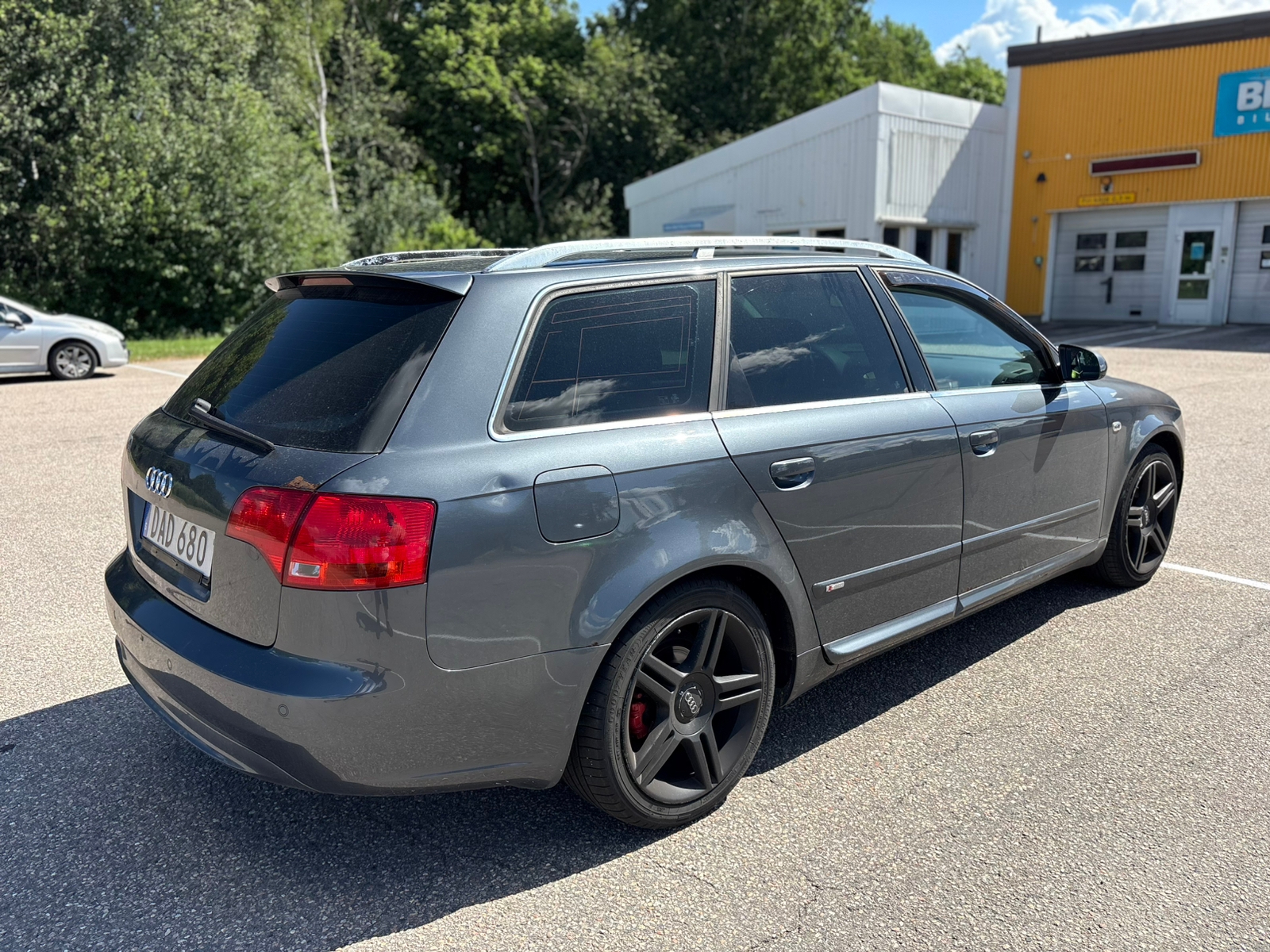 Audi A4 2.0 TDI DPF S line 2008, bild 4/6