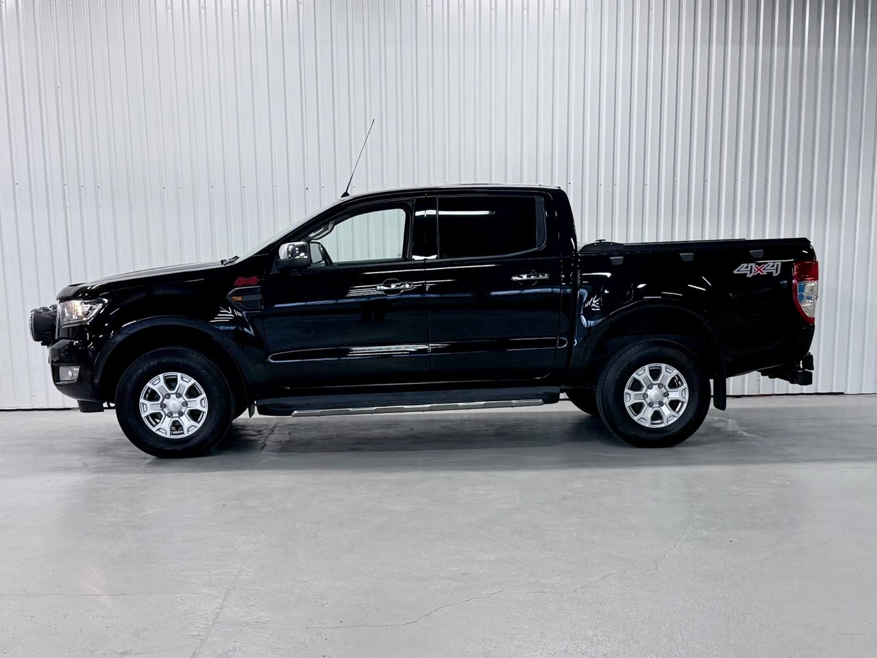 Ford Ranger 2.2 TDCi 2016, bild 6/10