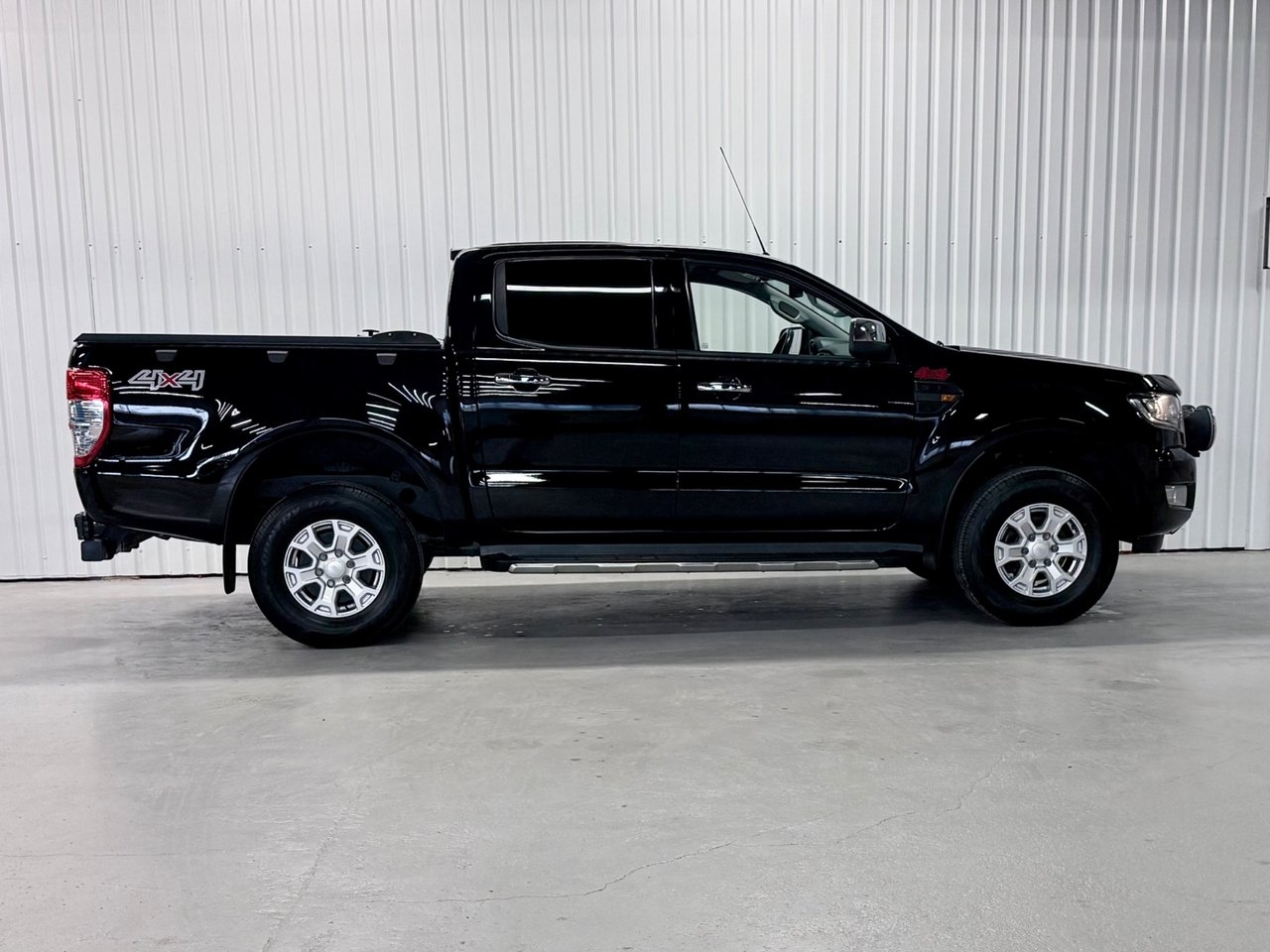 Ford Ranger 2.2 TDCi 2016, bild 2/10