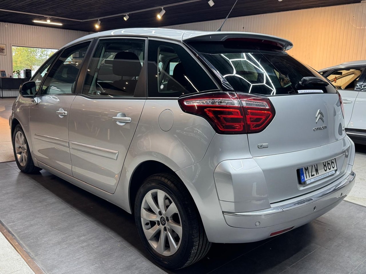 Citroen C4 Picasso e-HDi 110 FAP EGS 2012, bild 4/10