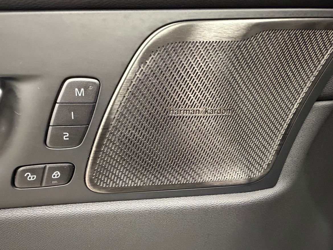 Volvo XC60 T6 Plus Dark Nordic 2025, bild 6/10