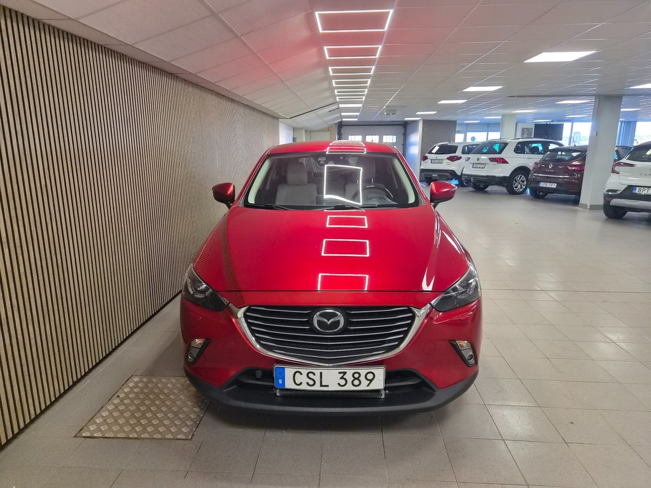 Mazda CX-3 2015, bild 2/10