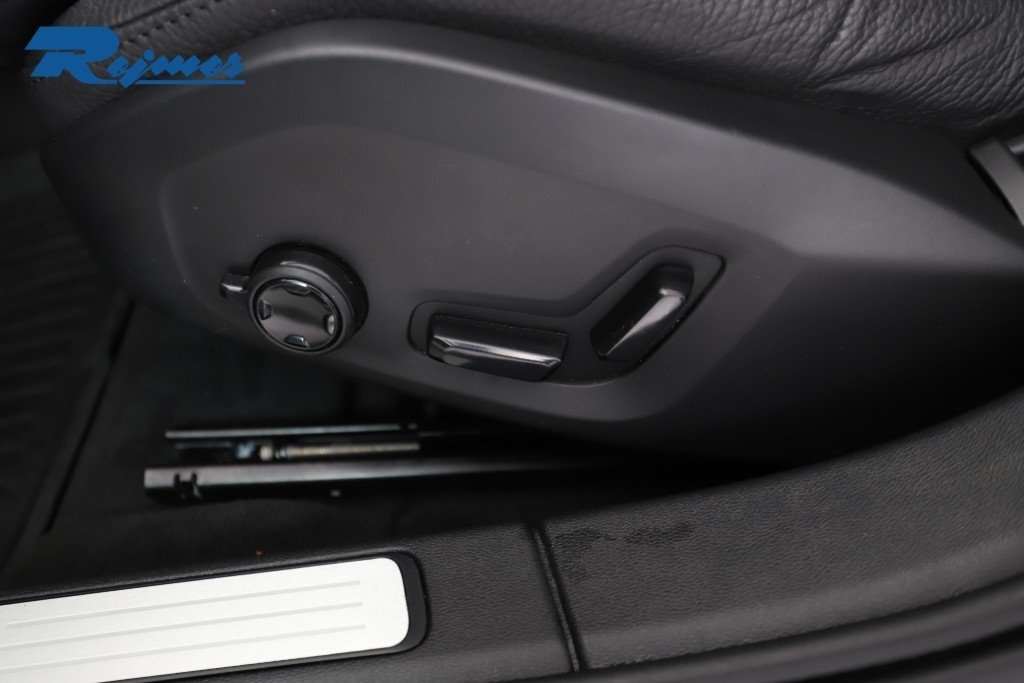 Volvo V60 Plus Dark Nordic 2025, bild 6/10