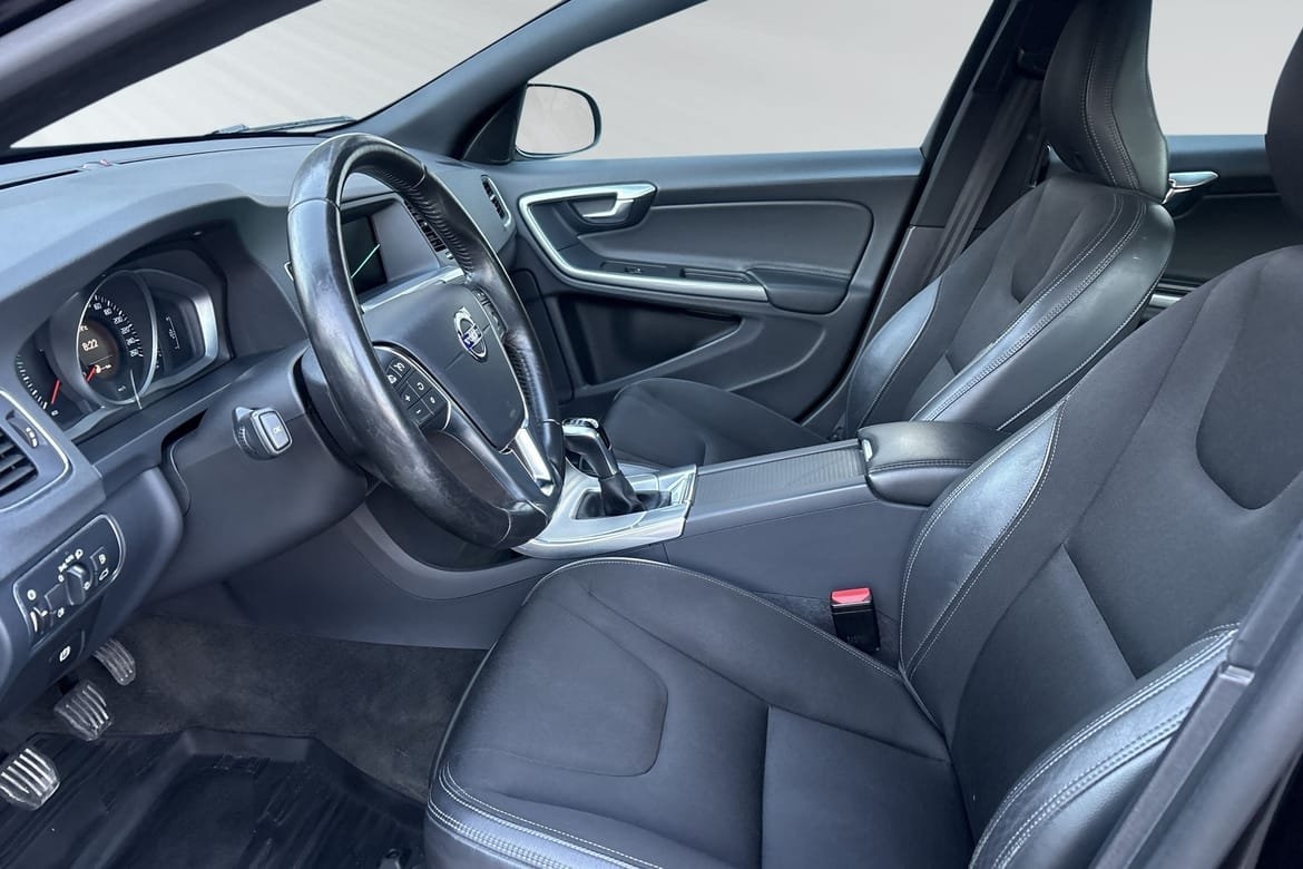 Volvo V60 T3 Classic 2018, kuva 7/10