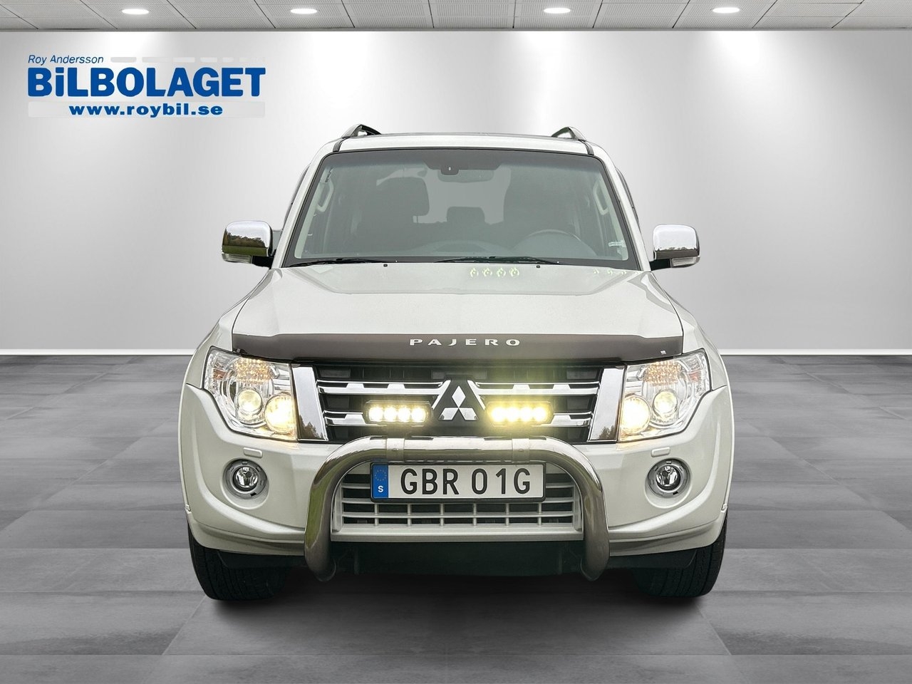Mitsubishi Pajero 3.2 DI-D 2014, bild 4/10