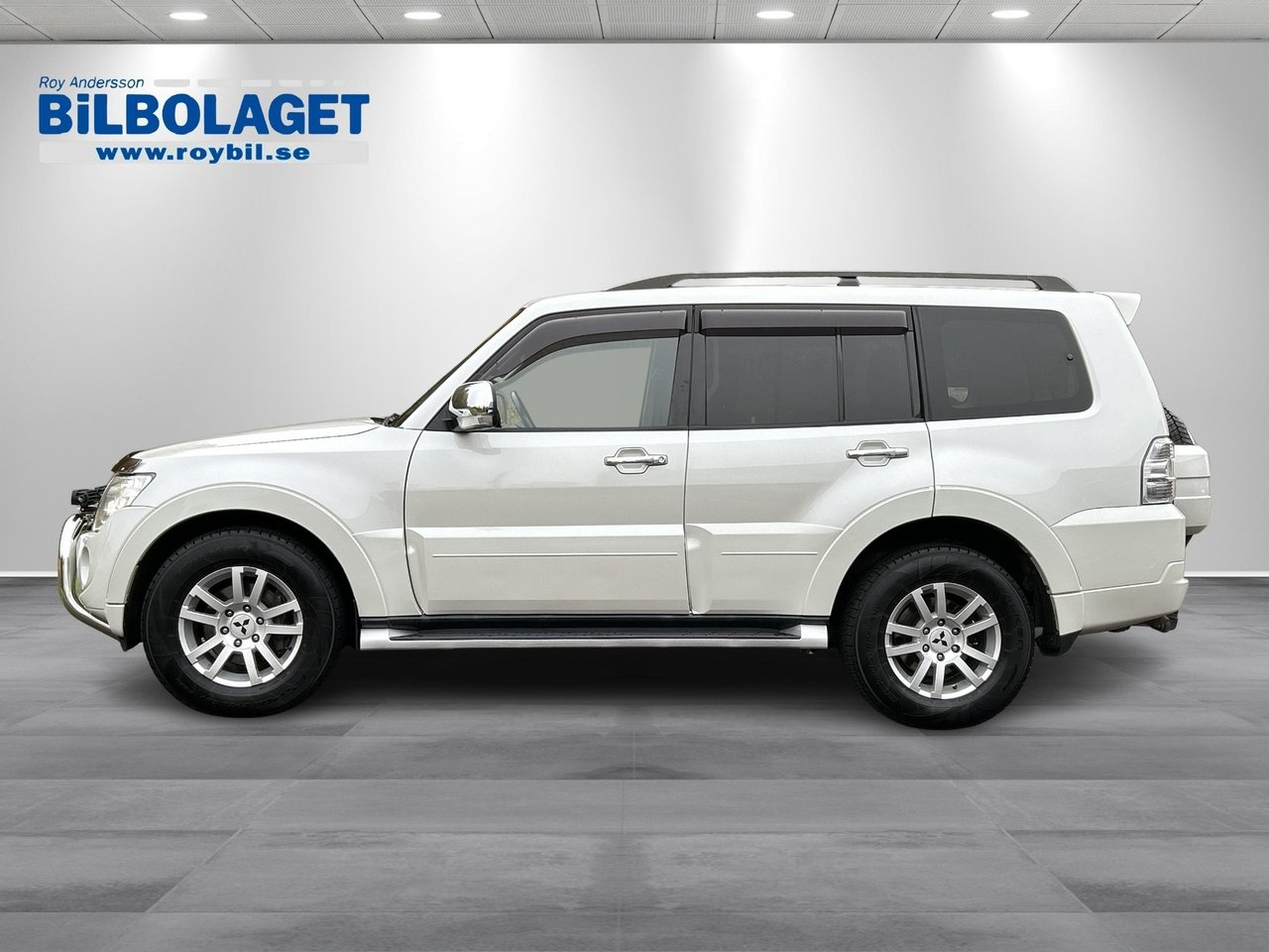 Mitsubishi Pajero 3.2 DI-D 2014, bild 2/10