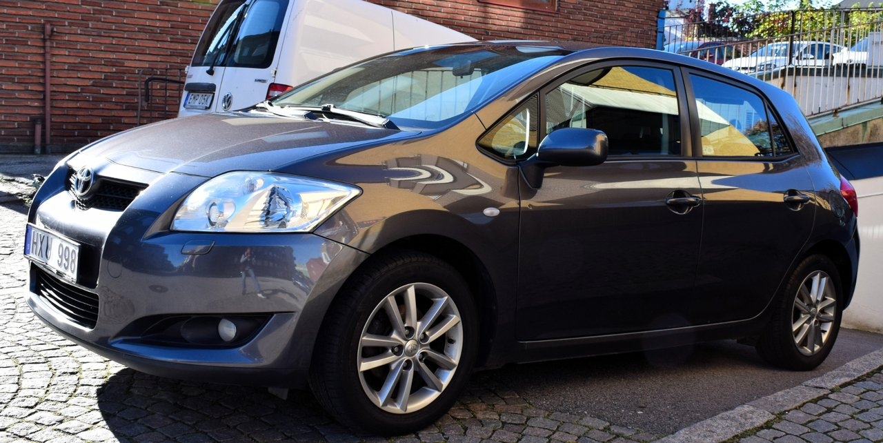 Toyota Auris 1.6 2009, kuva 2/10