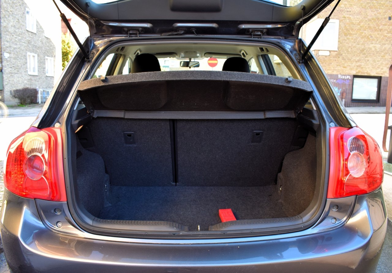 Toyota Auris 1.6 2009, kuva 6/10