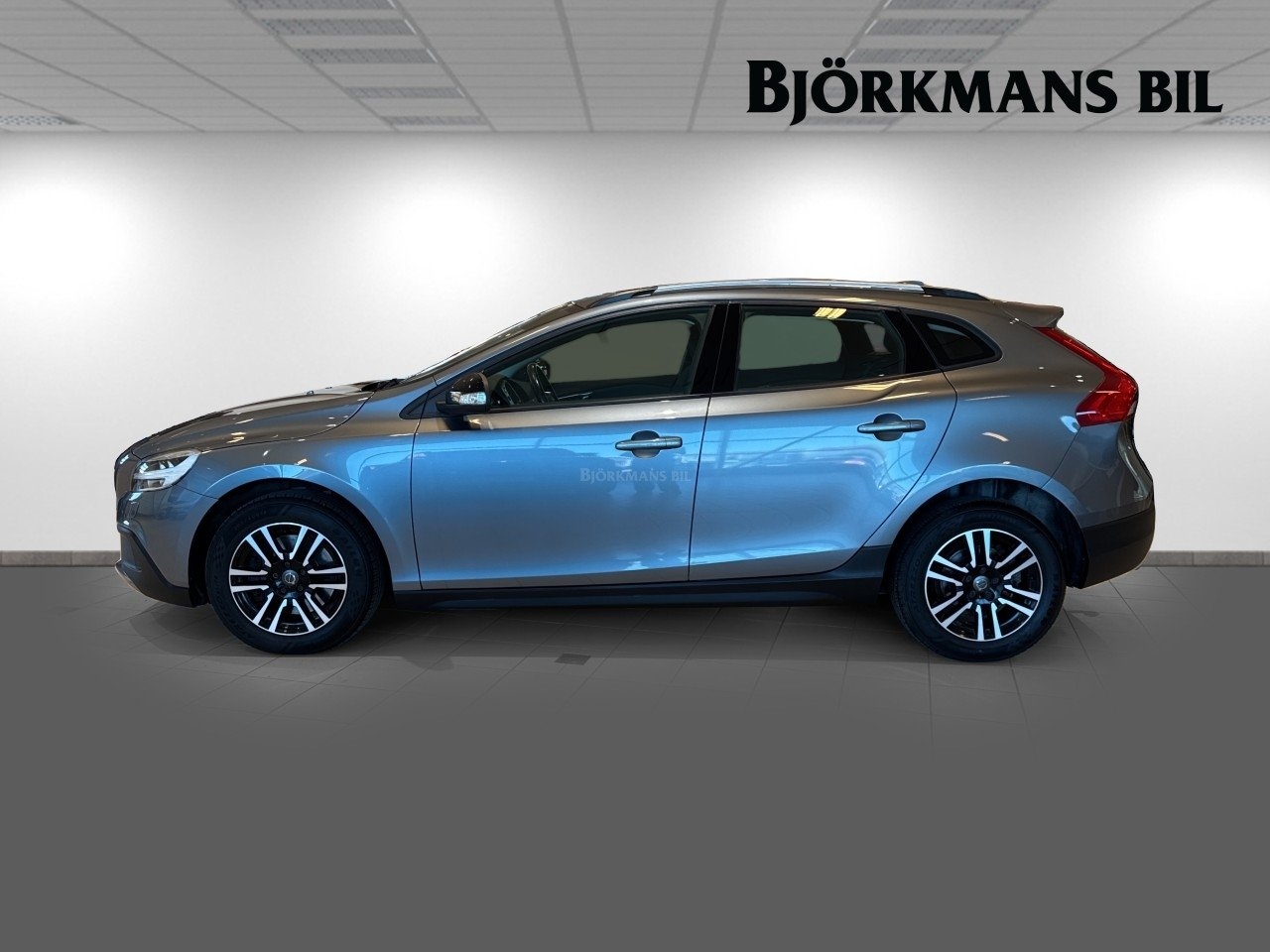 Volvo V40 Cross Country D3 2019, bild 4/10