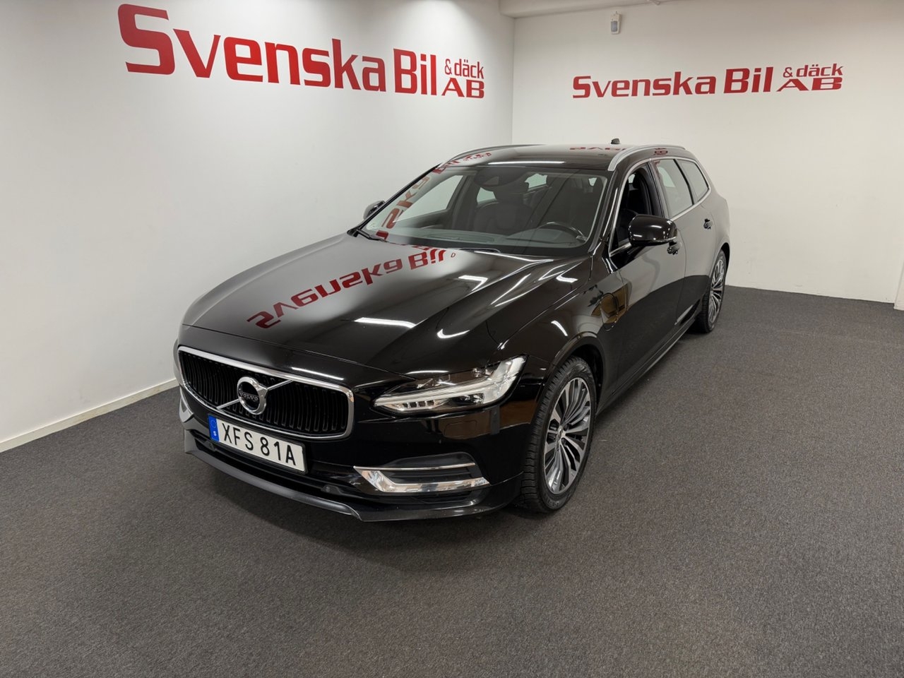Volvo V90 T8