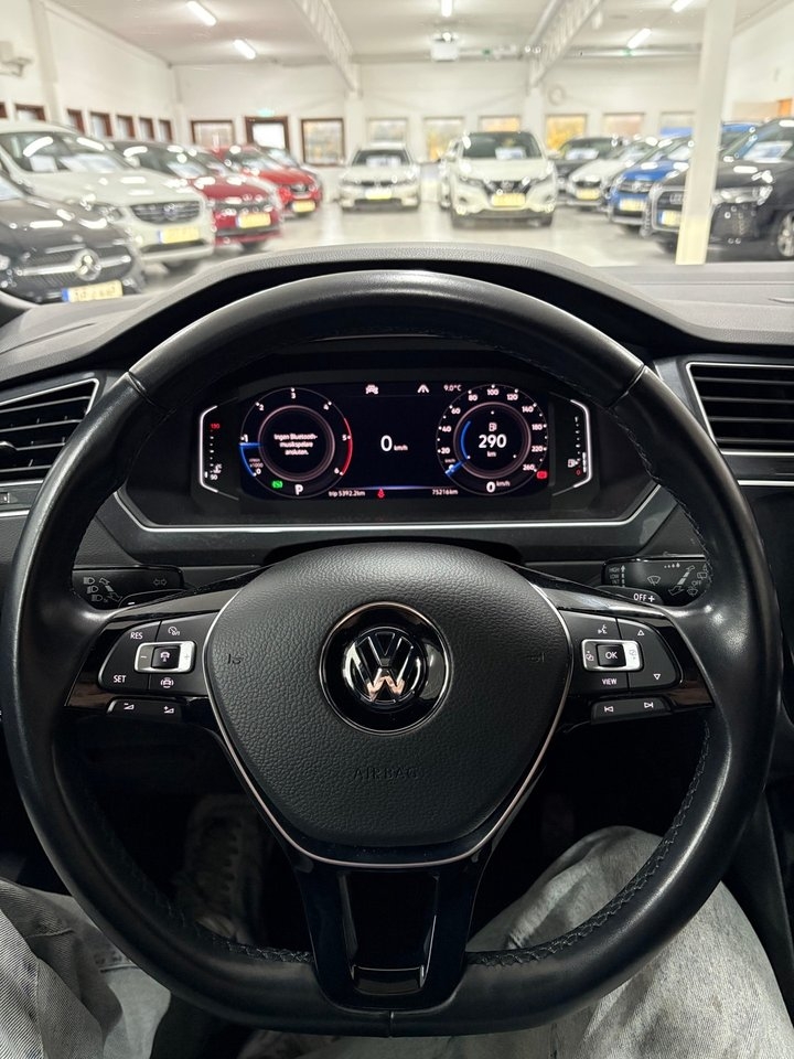 Volkswagen Tiguan 2.0 TDI SCR R-Line 2020, bild 9/10