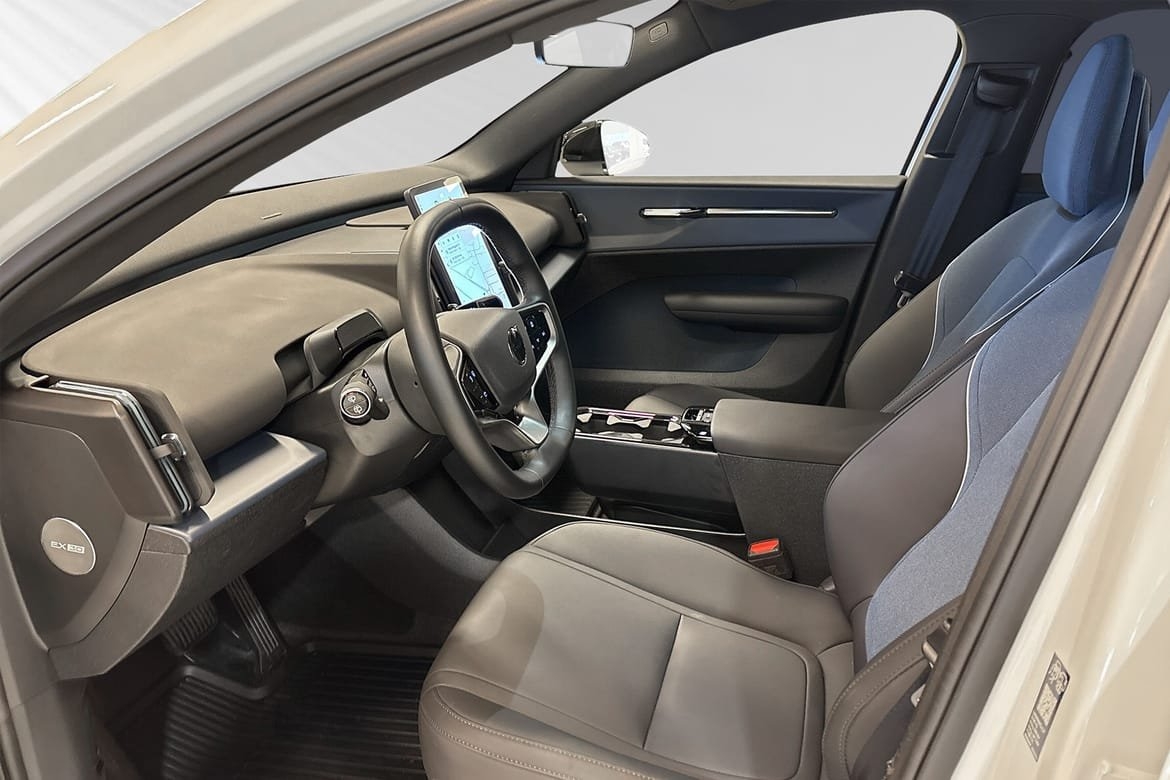 Volvo EX30 Extended Range Plus 2026, bild 7/24