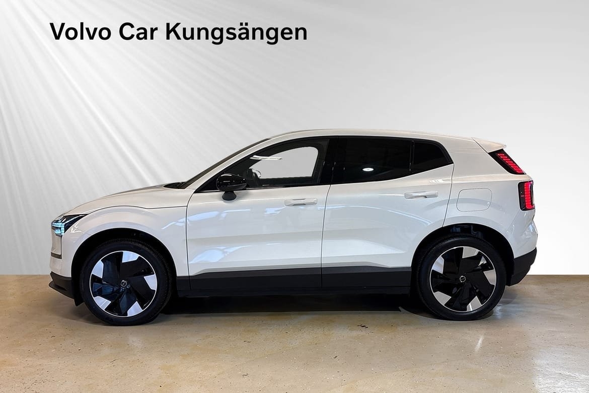 Volvo EX30 Extended Range Plus 2026, bild 3/24