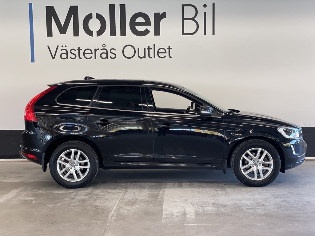 Volvo XC60 D3 Momentum Classic 2017, bild 4/10