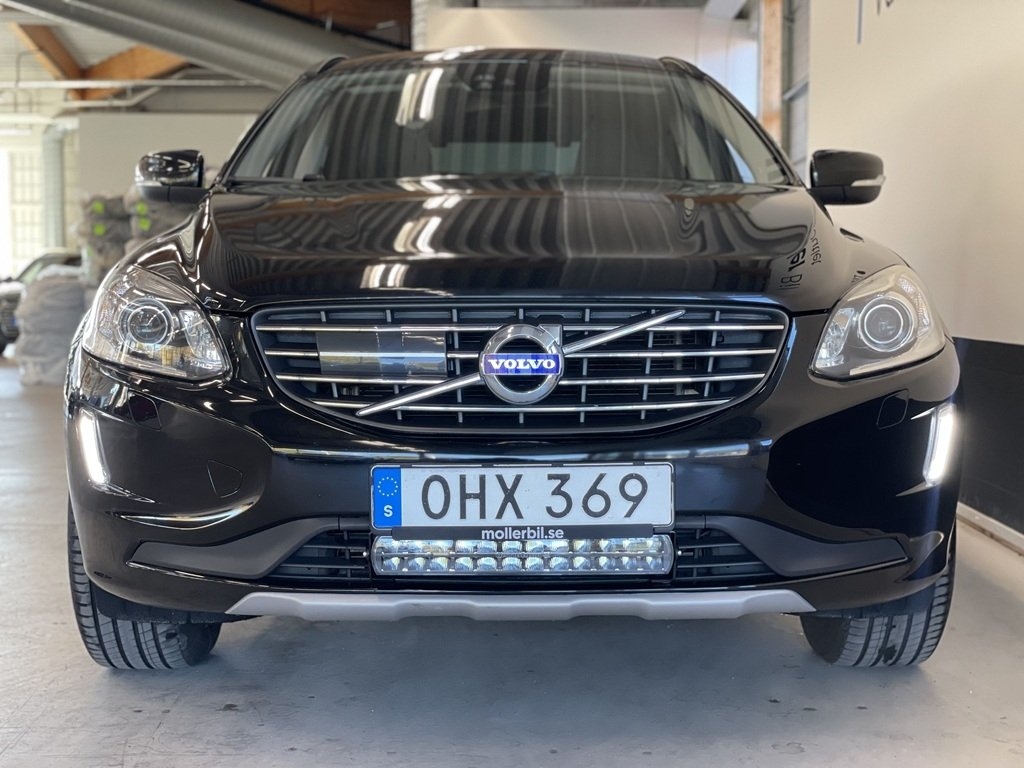Volvo XC60 D3 Momentum Classic 2017, bild 3/10
