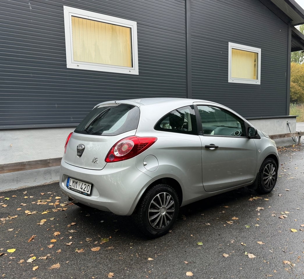 Ford Ka 1.2 Trend 2010, bild 3/9