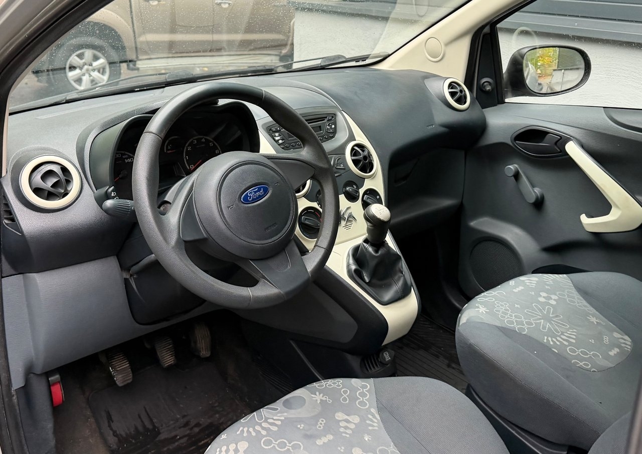 Ford Ka 1.2 Trend 2010, bild 5/9