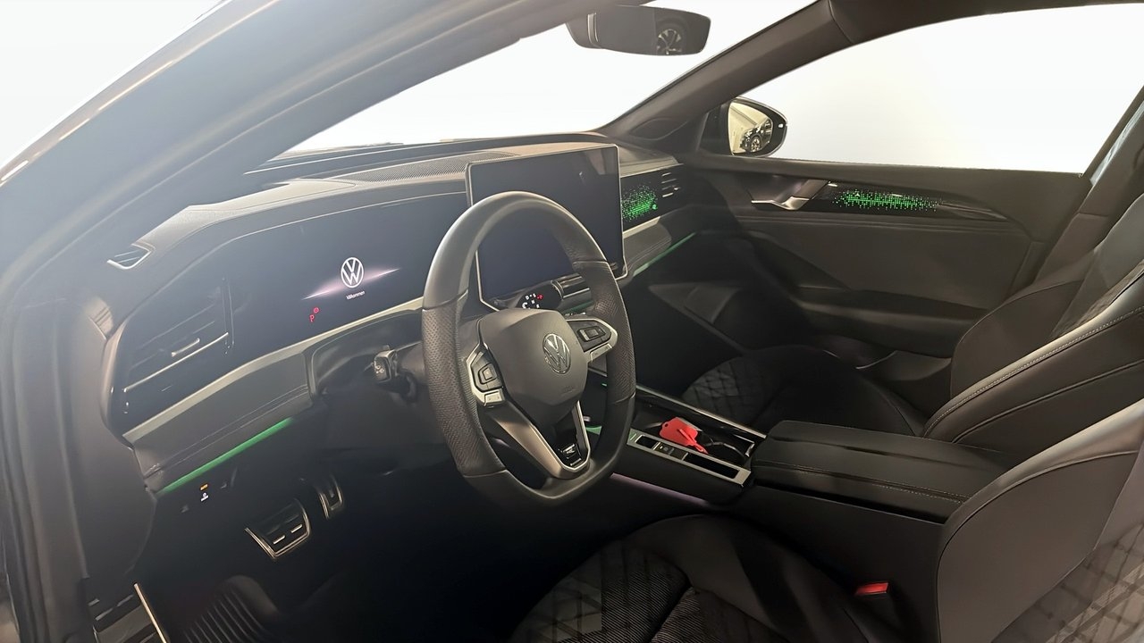 Volkswagen Passat R-Line 2026, bild 7/12