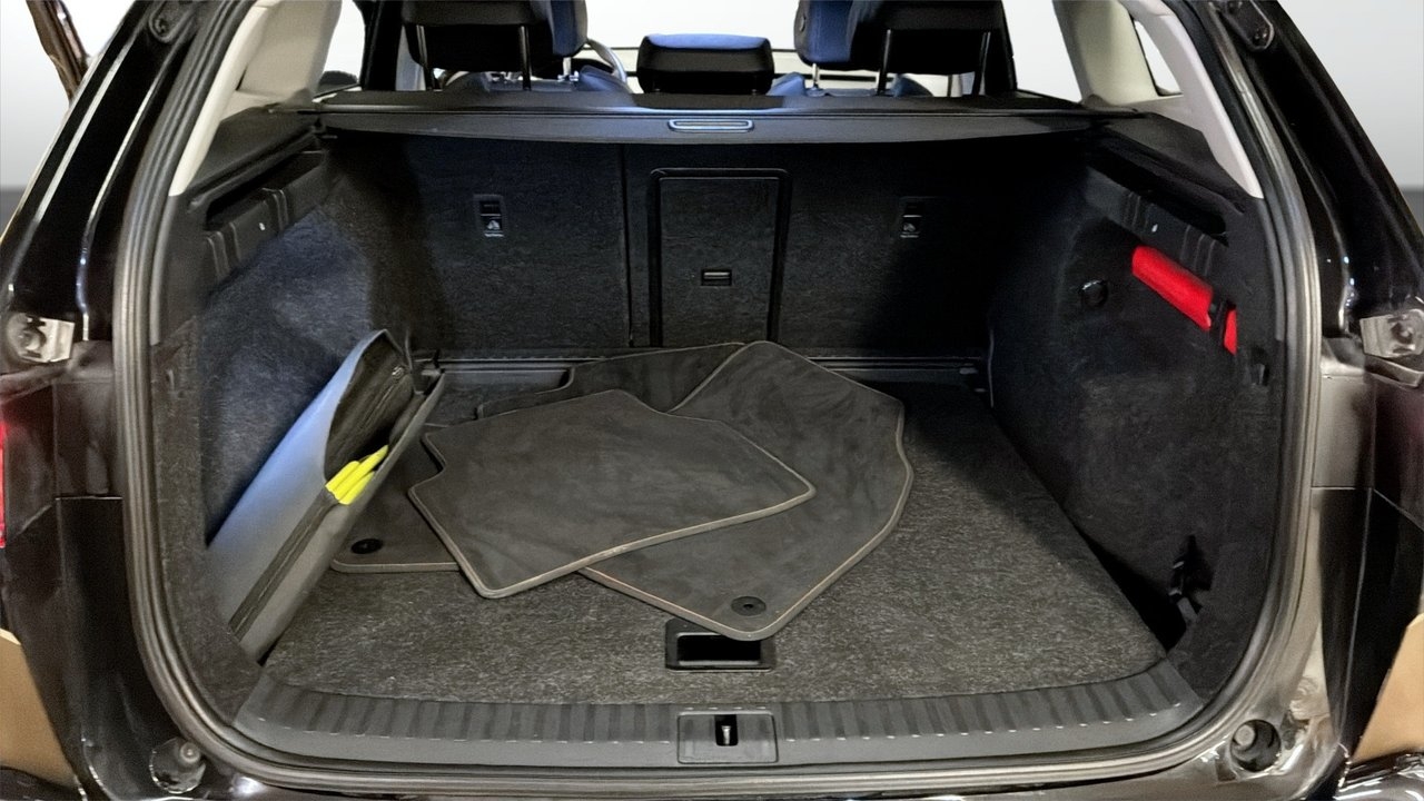 Skoda Enyaq 80 iV 2022, kuva 13/14