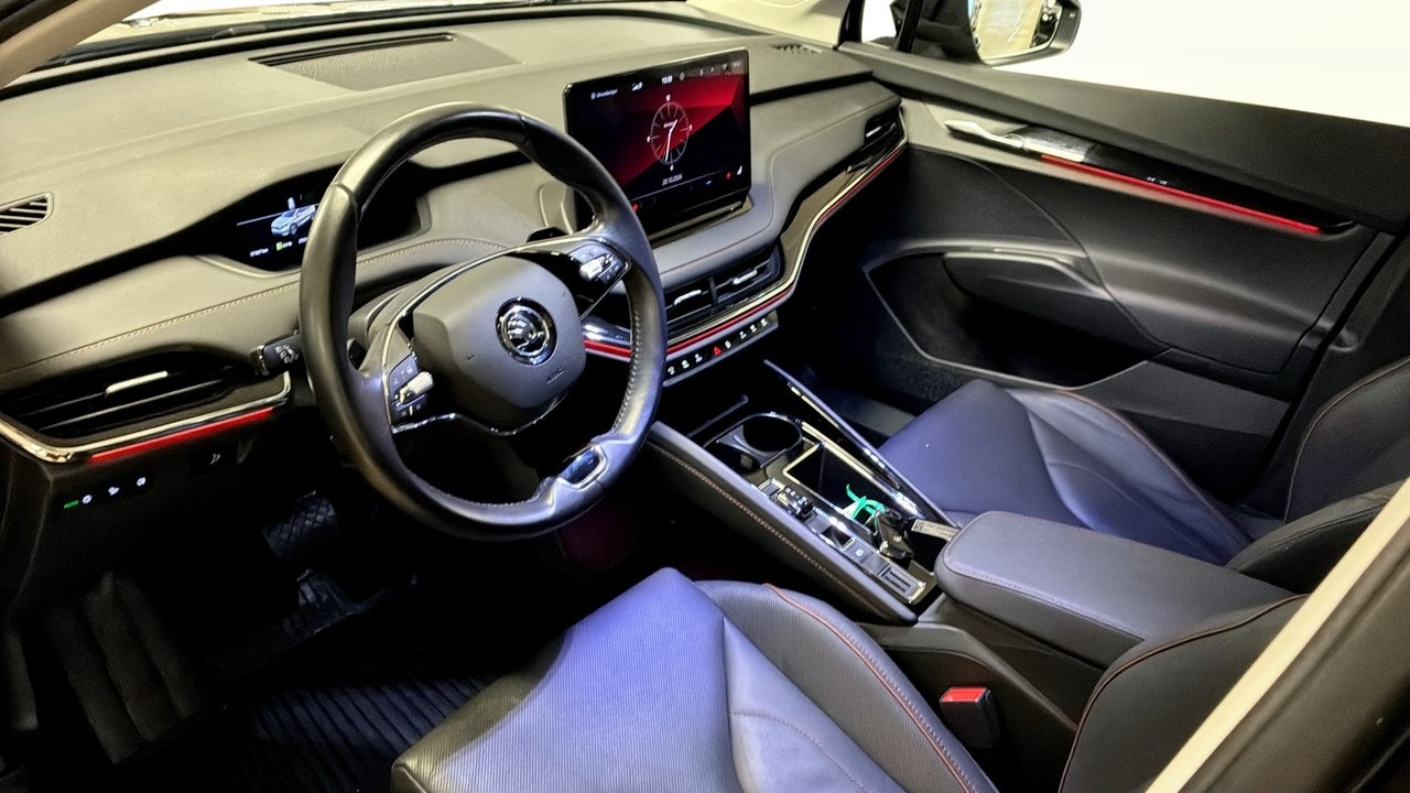 Skoda Enyaq 80 iV 2022, photo 7/14