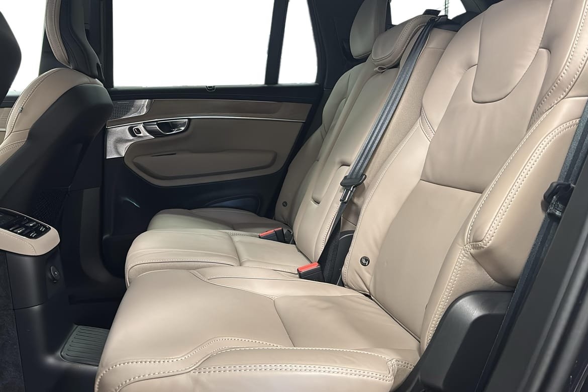 Volvo XC90 T8 Ultra Dark 2026, bild 6/10