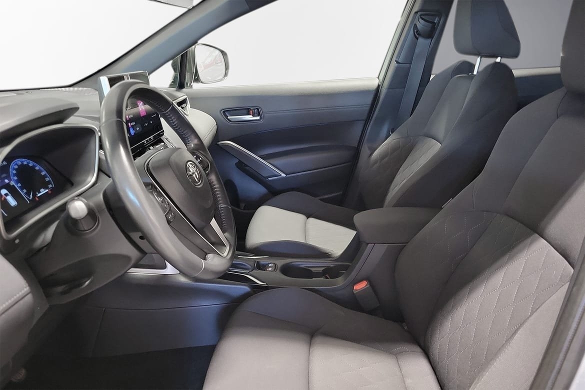 Toyota Corolla Cross 1.8 Hybrid Style 2024, bild 7/10