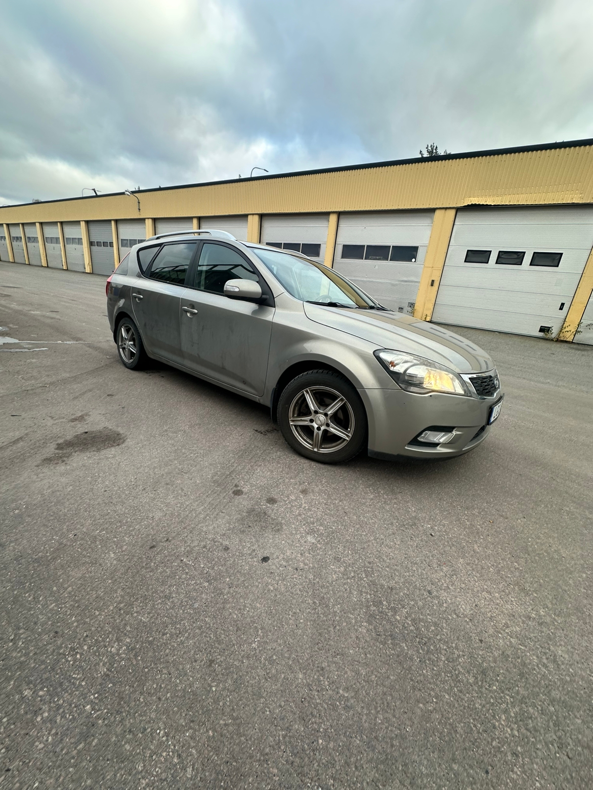 Kia Ceed 1.6 CRDi 128 2011, bild 3/6
