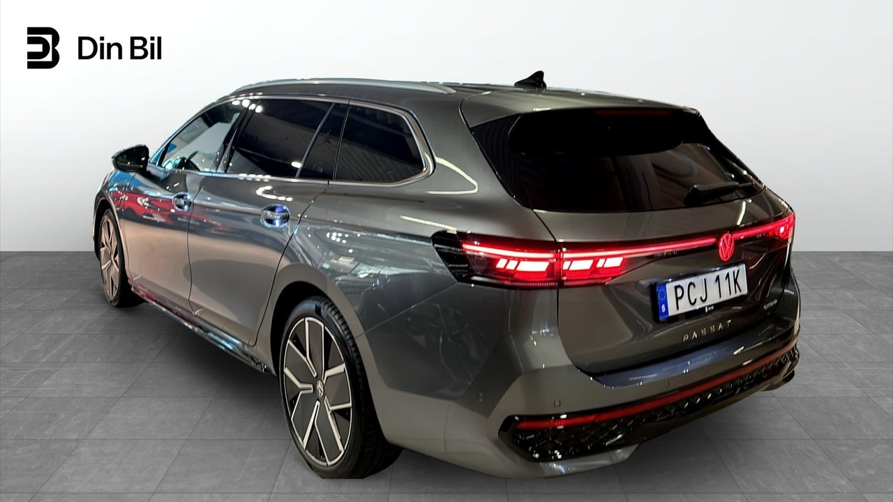 Volkswagen Passat R-Line 2026, bild 3/10