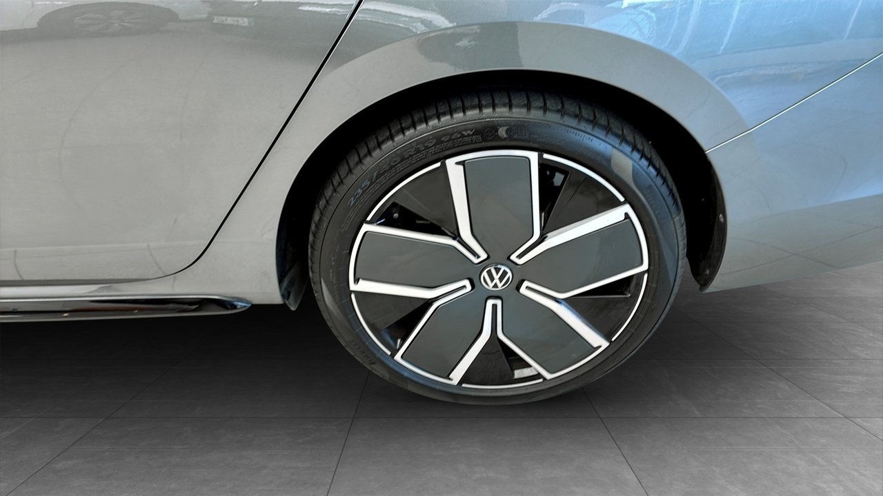Volkswagen Passat R-Line 2026, bild 6/10