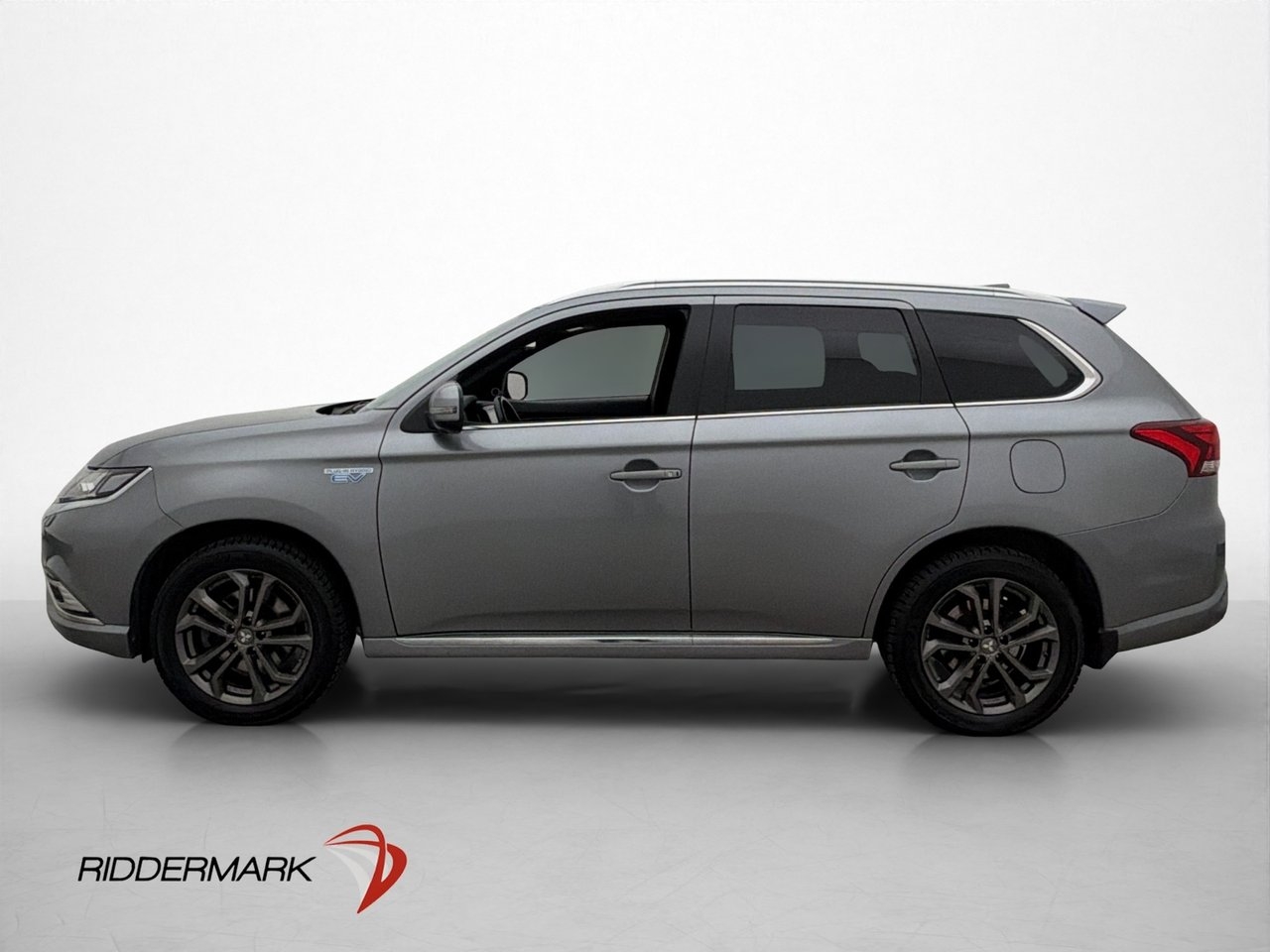Mitsubishi Outlander 2.4 Business 2020, kuva 4/34