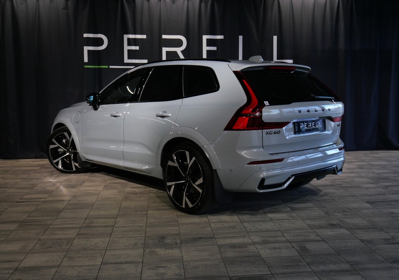 Volvo XC60 T6 Plus Nordic 2026, photo 3/10