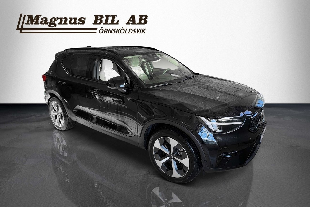 Volvo XC40 B3 Ultra Dark 2026, bild 3/20