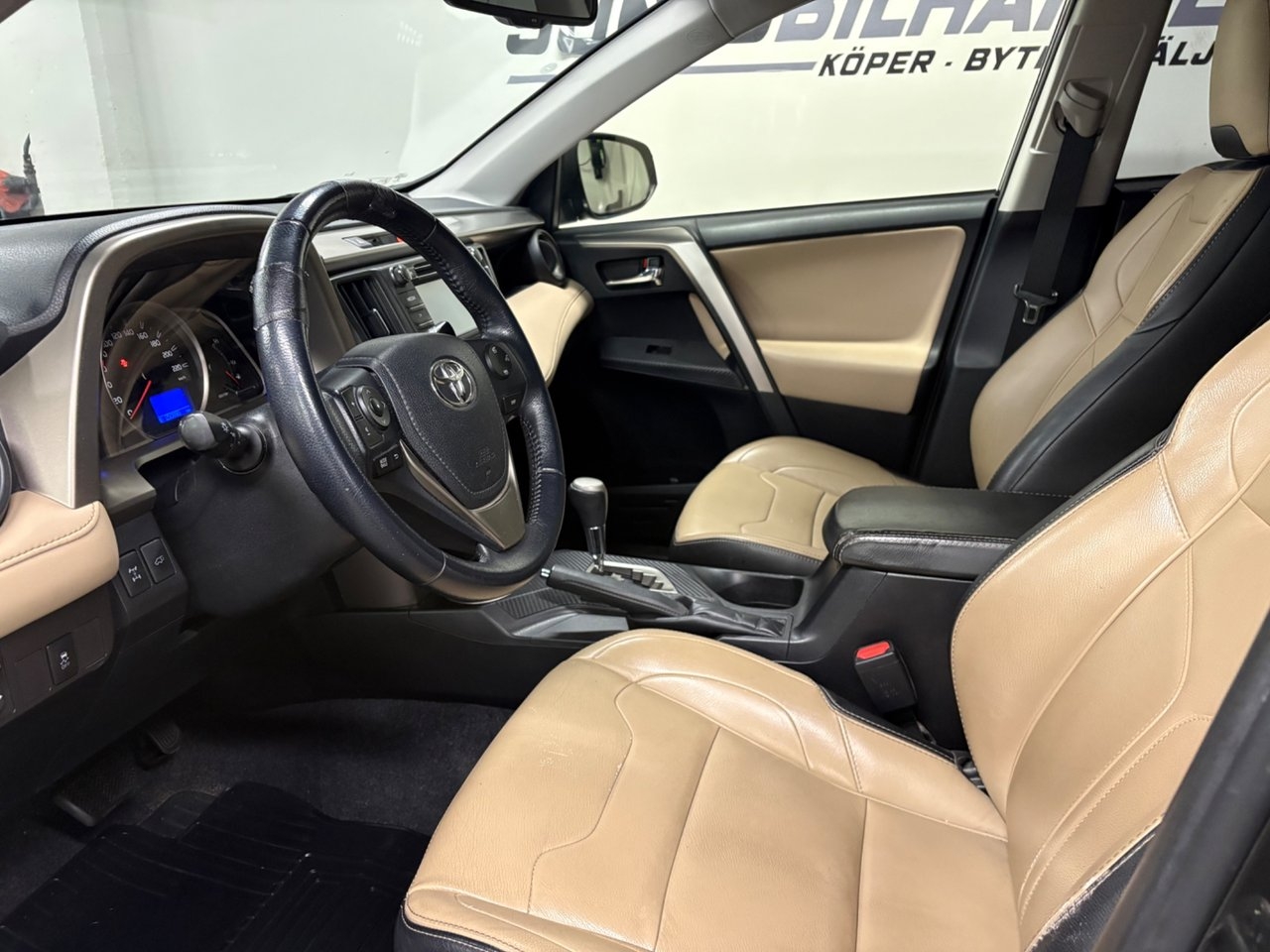 Toyota RAV4 2.0 Active 2014, bild 5/10