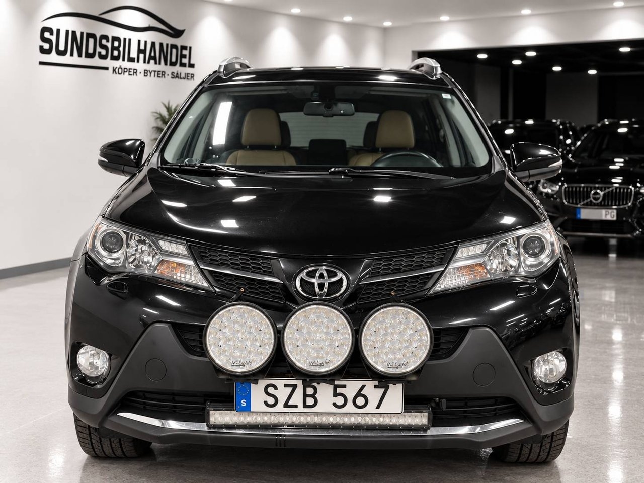 Toyota RAV4 2.0 Active 2014, bild 2/10