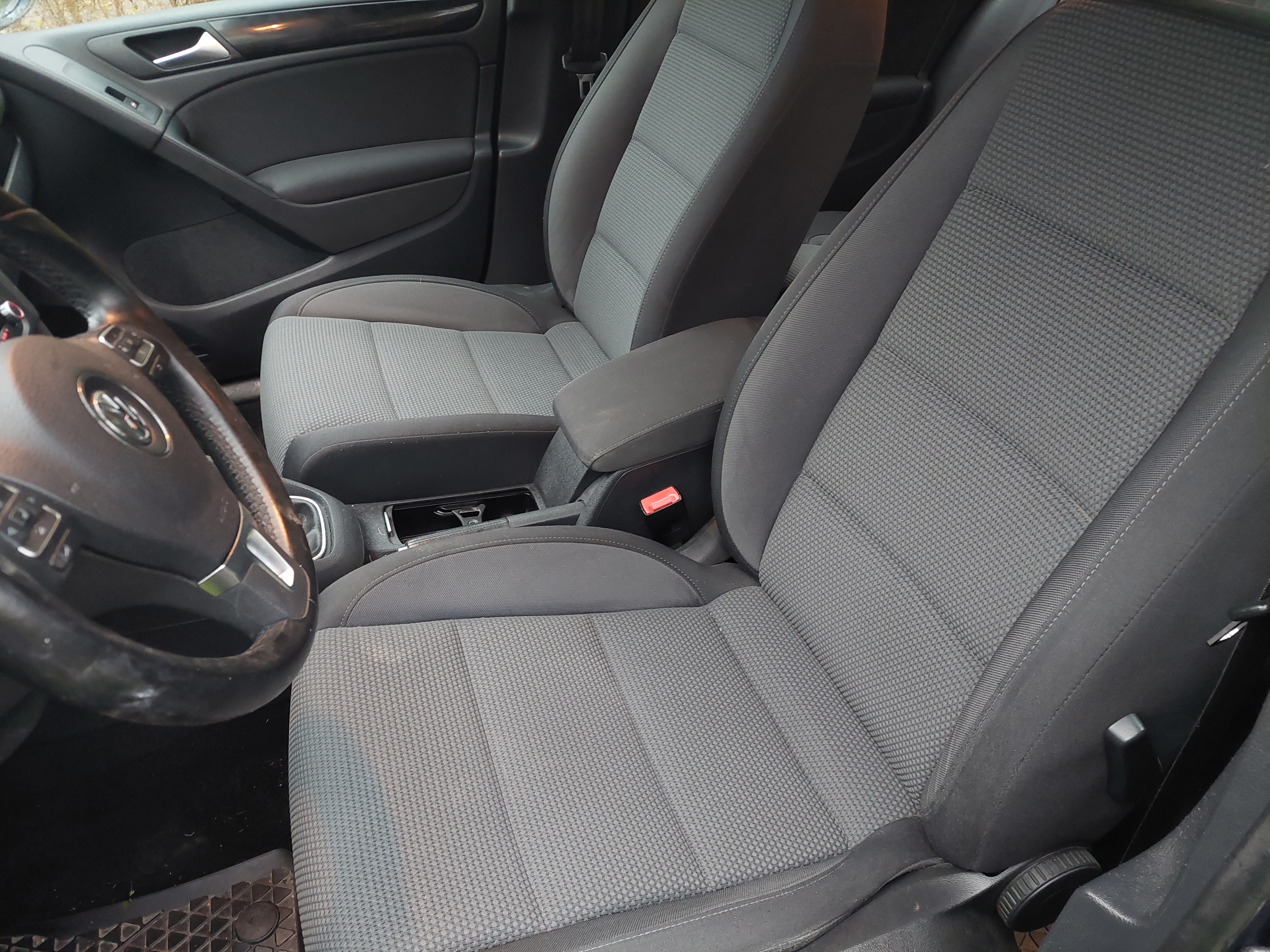 Volkswagen Golf 1.6 BiFuel 2012, bild 6/7