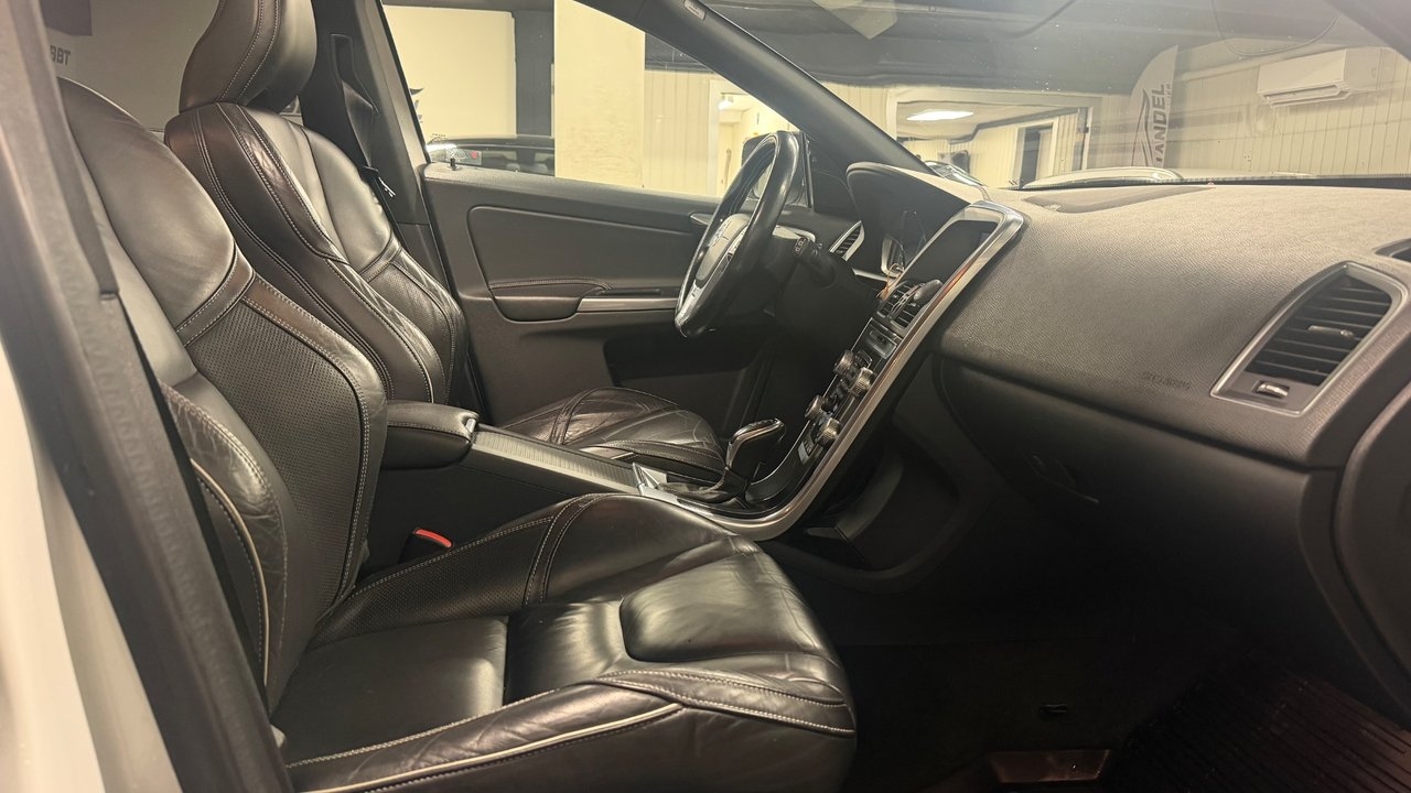 Volvo XC60 D4 R Design Business Edition 2015, bild 7/10